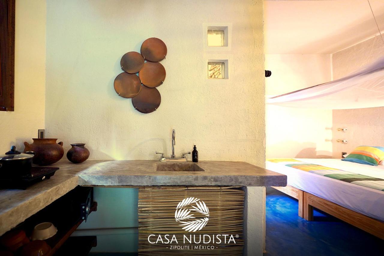 Casa Nudista - Lgbt
