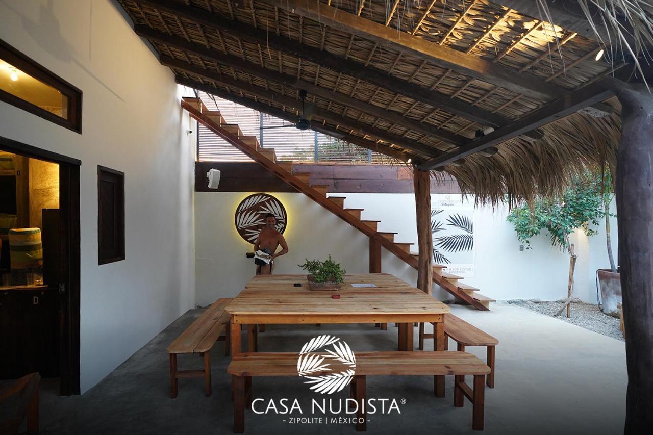Casa Nudista - Lgbt *